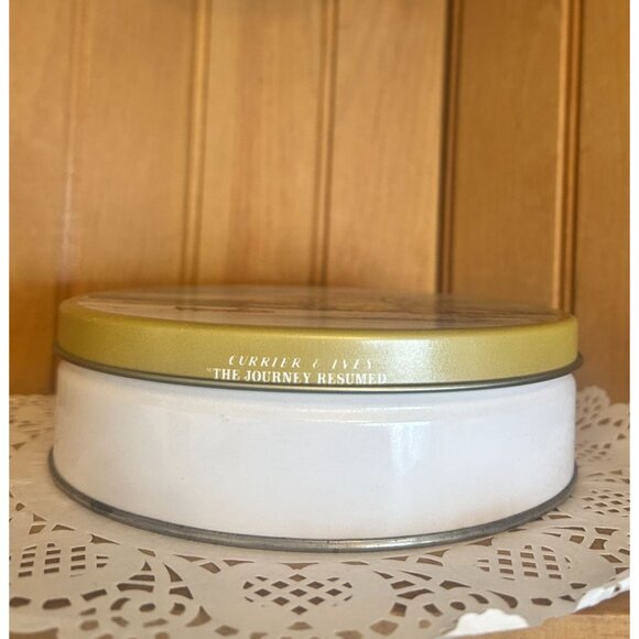 Vintage Currier & Ives Biscuit Tin The Journey Resumed Winter Scene Holiday Deco - Picture 6 of 6